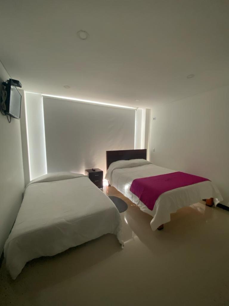 Hotel Campestre Villa Juliana Chía Екстериор снимка